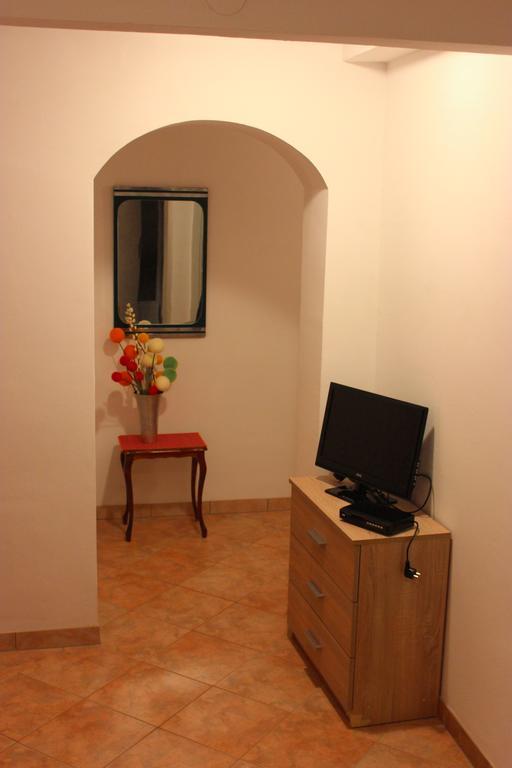 Apartmani Kardum Brodarica Brodarica  Esterno foto